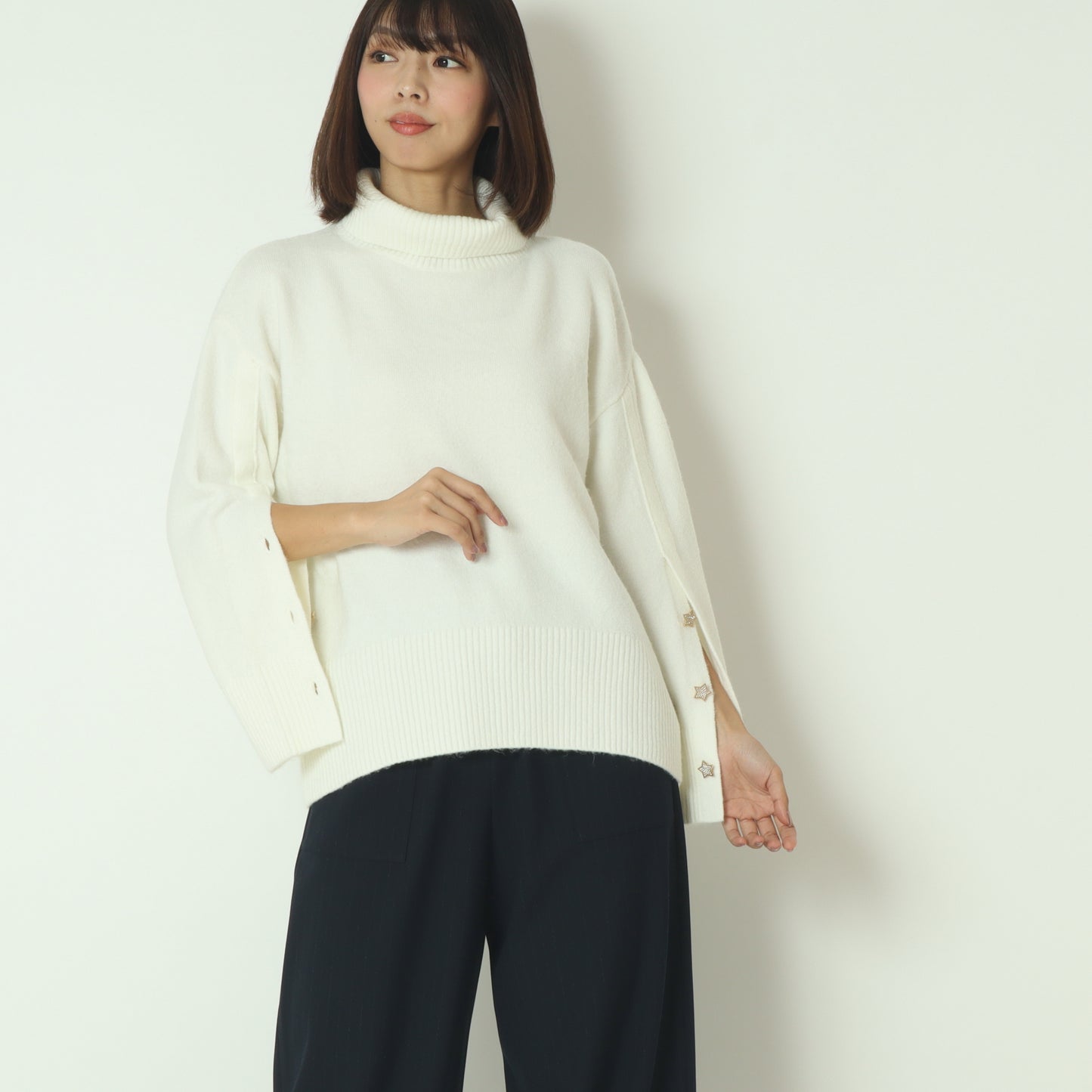 ウール混星釦タートルニット  531958