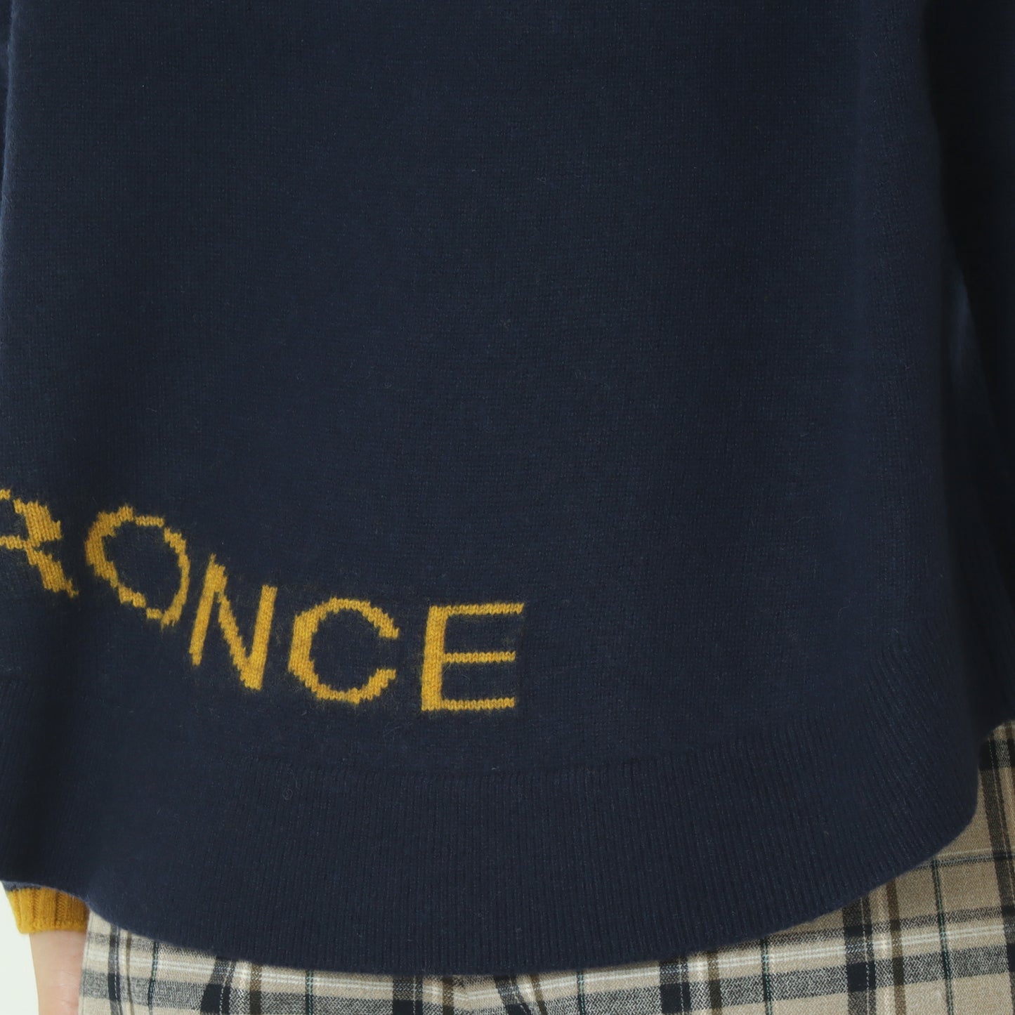 カシミヤ混ハイネックロゴニット  531973