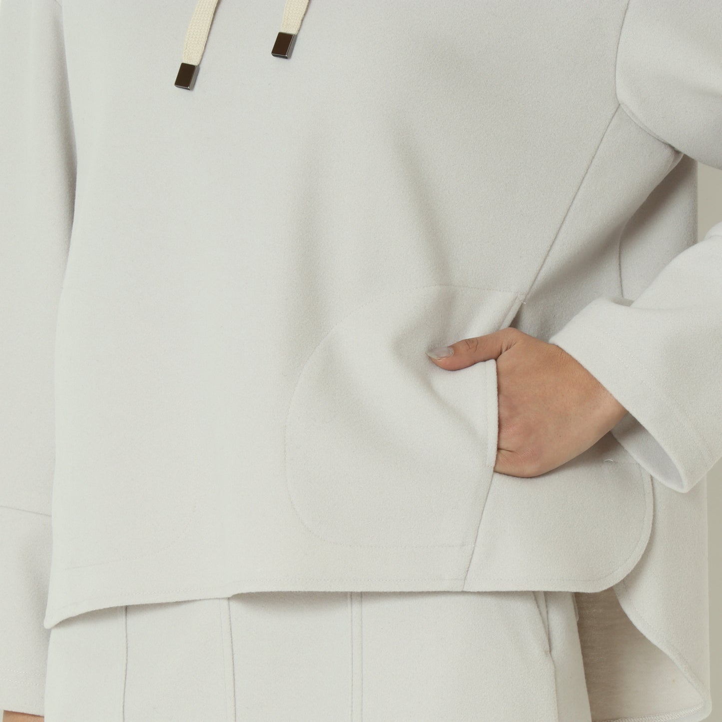 ウールライクフーディー　531951