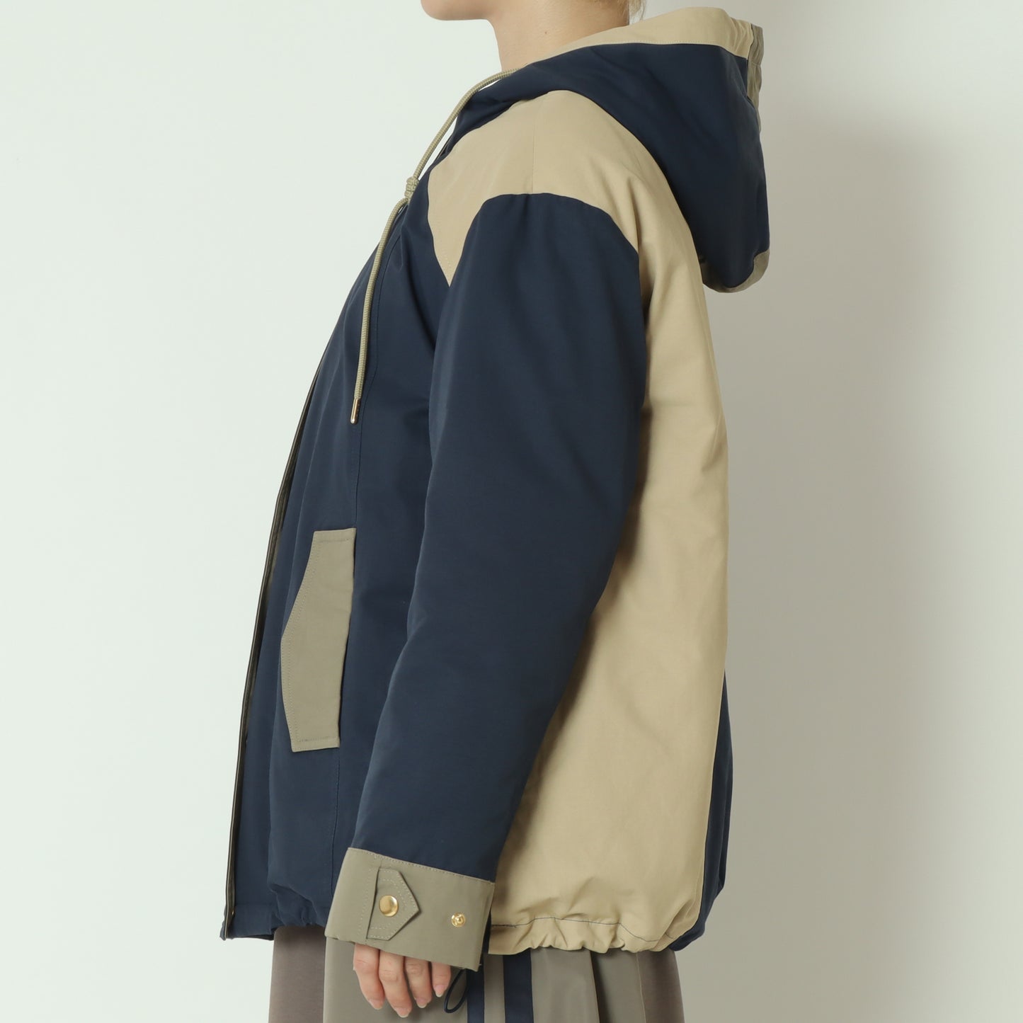 トリカラーフードダウンジャケット 542402