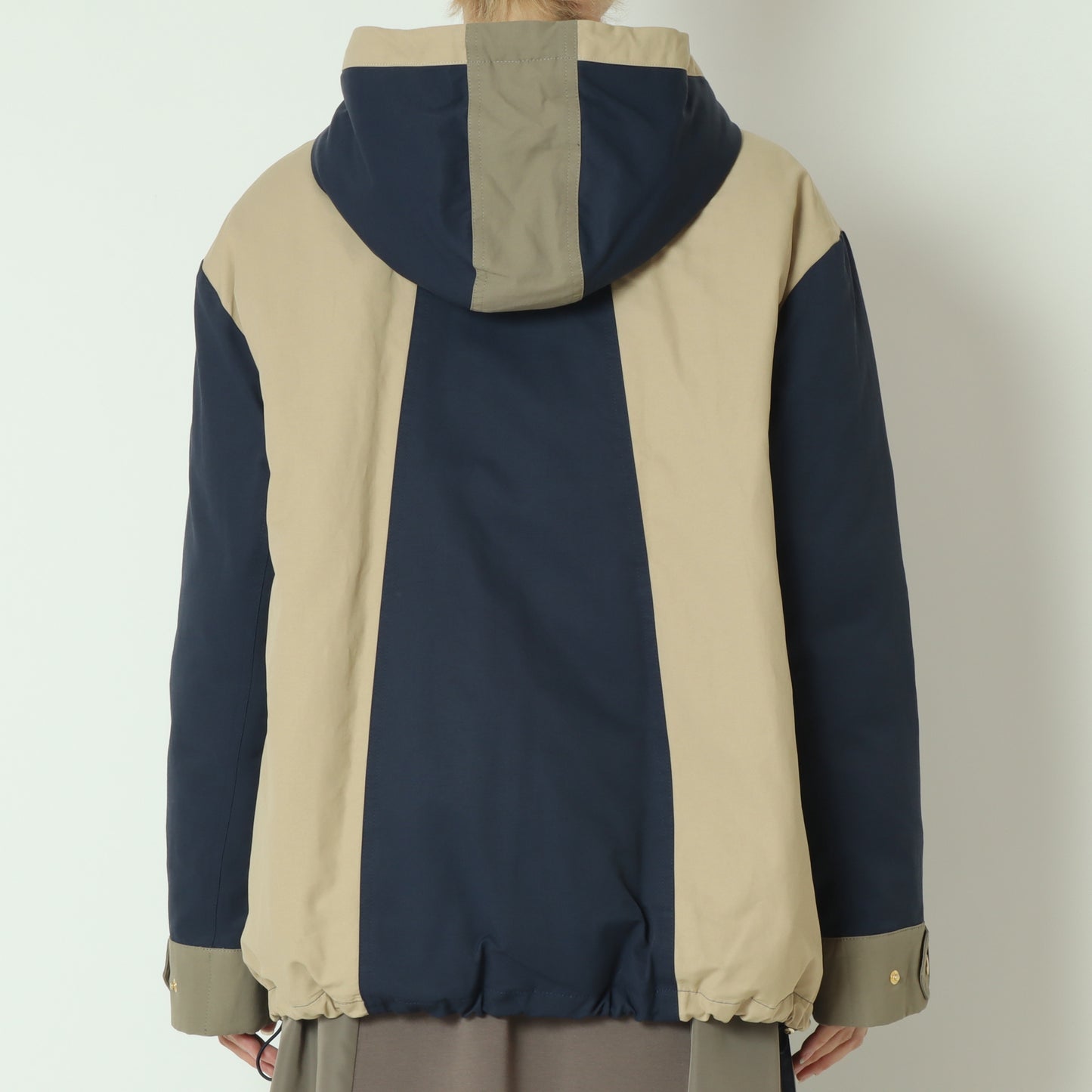 トリカラーフードダウンジャケット 542402