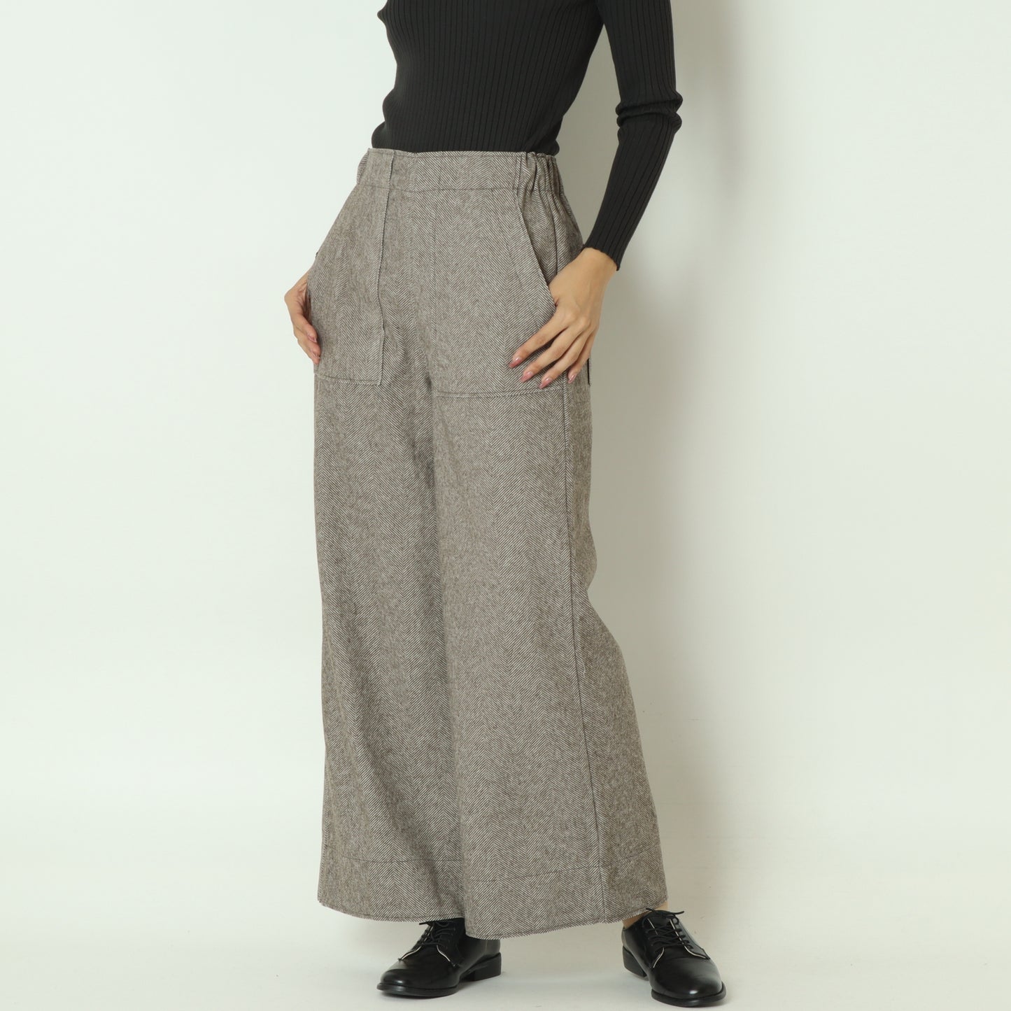 ウールレットワイドパンツ  55096502
