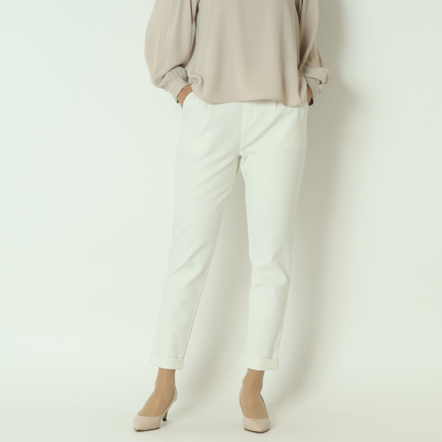 ロールアップテーパードパンツ 55226520