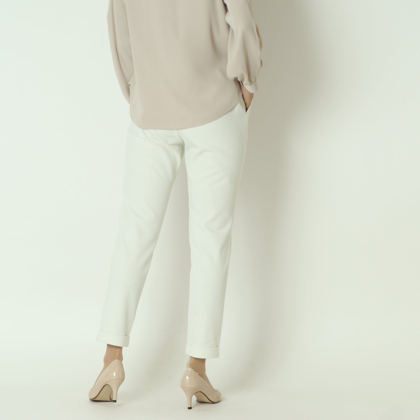 ロールアップテーパードパンツ 55226520