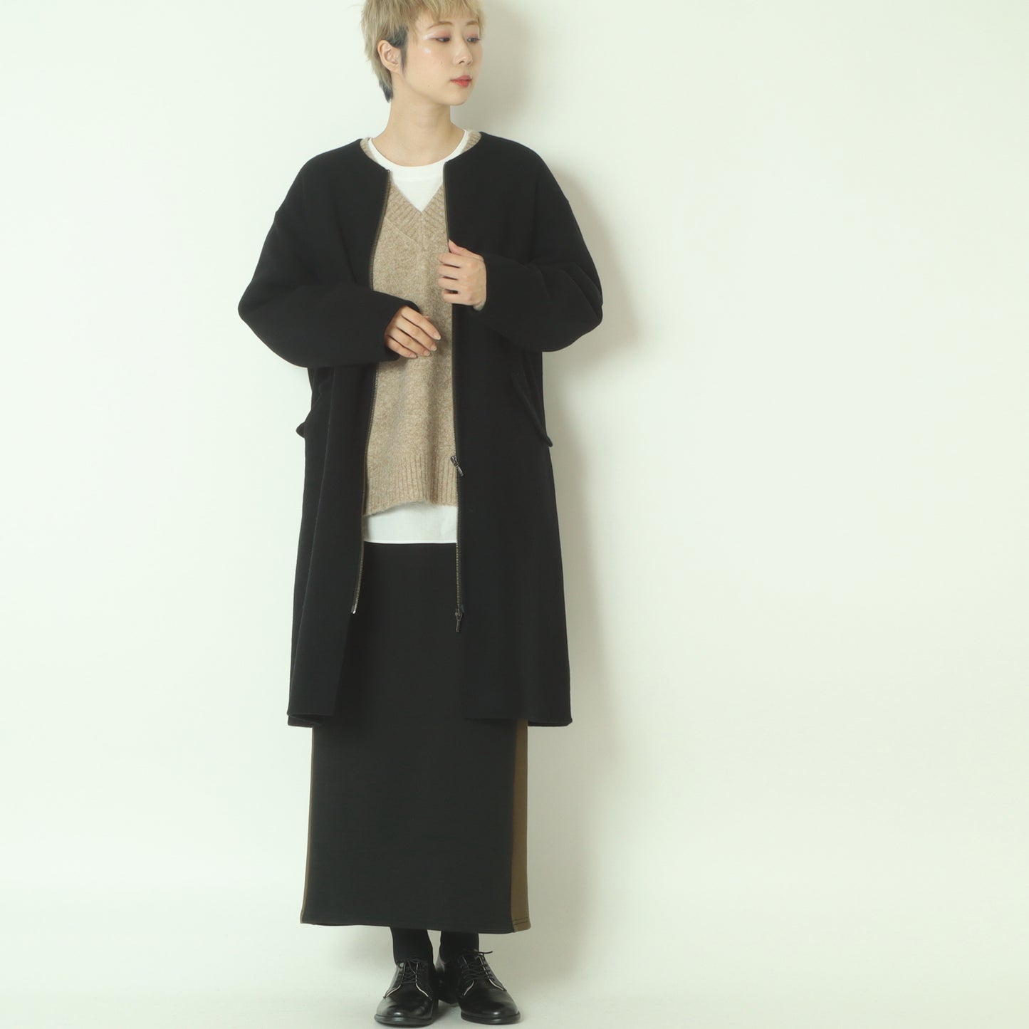 ノーカラーダブルジップロングコート  55224556