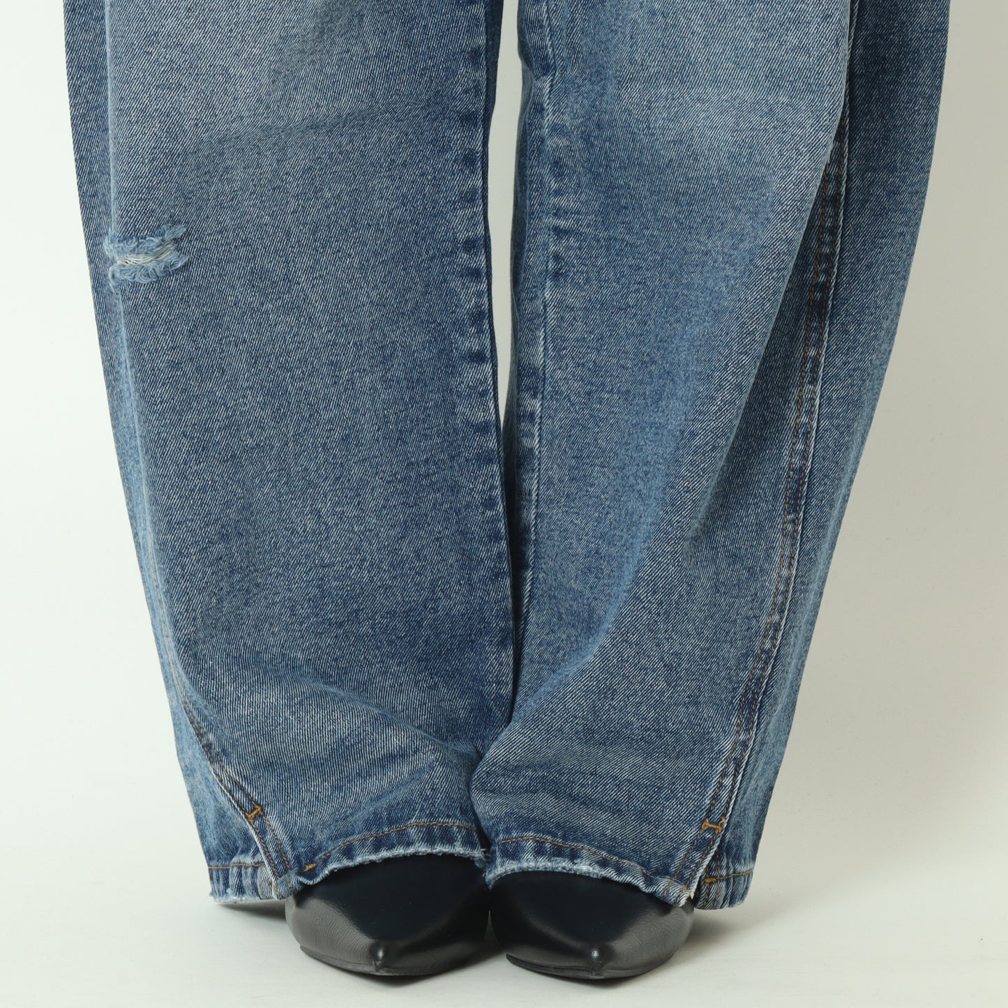 カーブシームデニムパンツ  Y234-31041