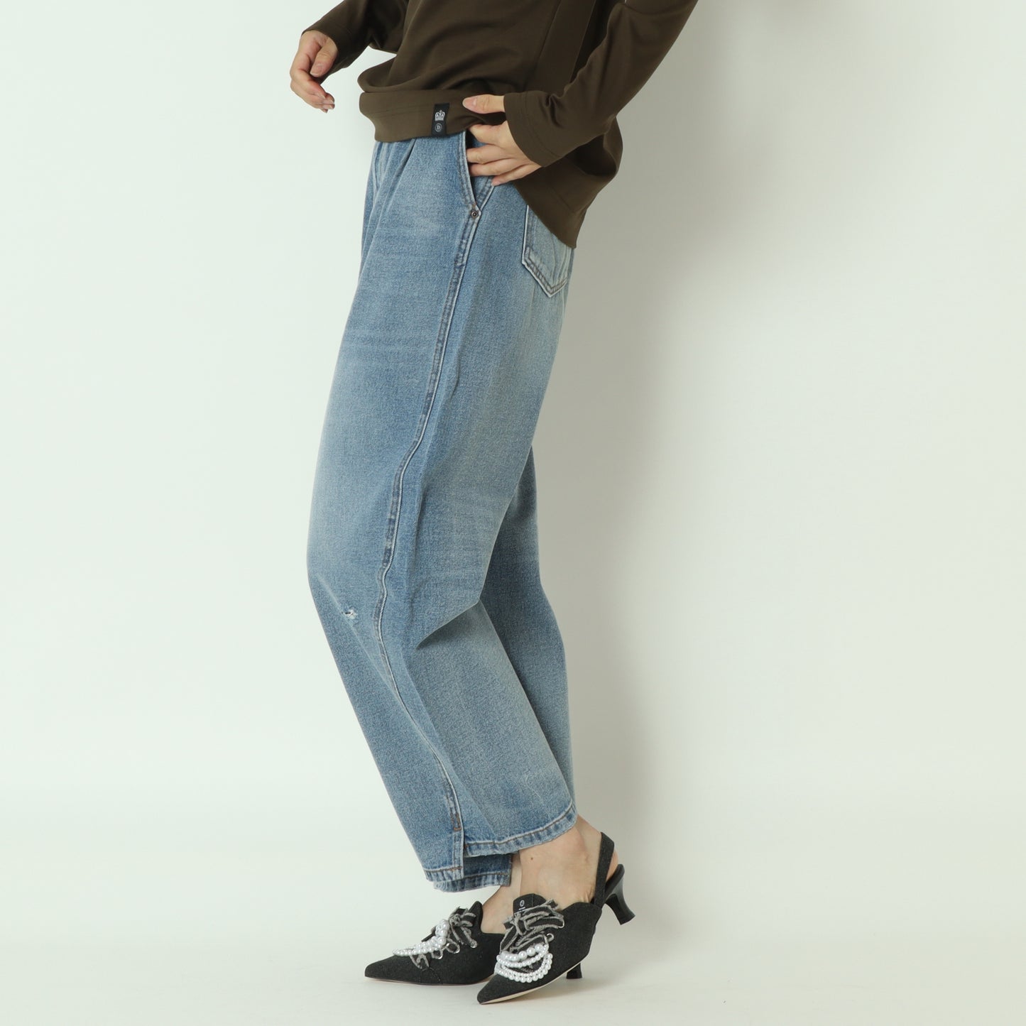 カーブシームデニムパンツ  Y234-31041