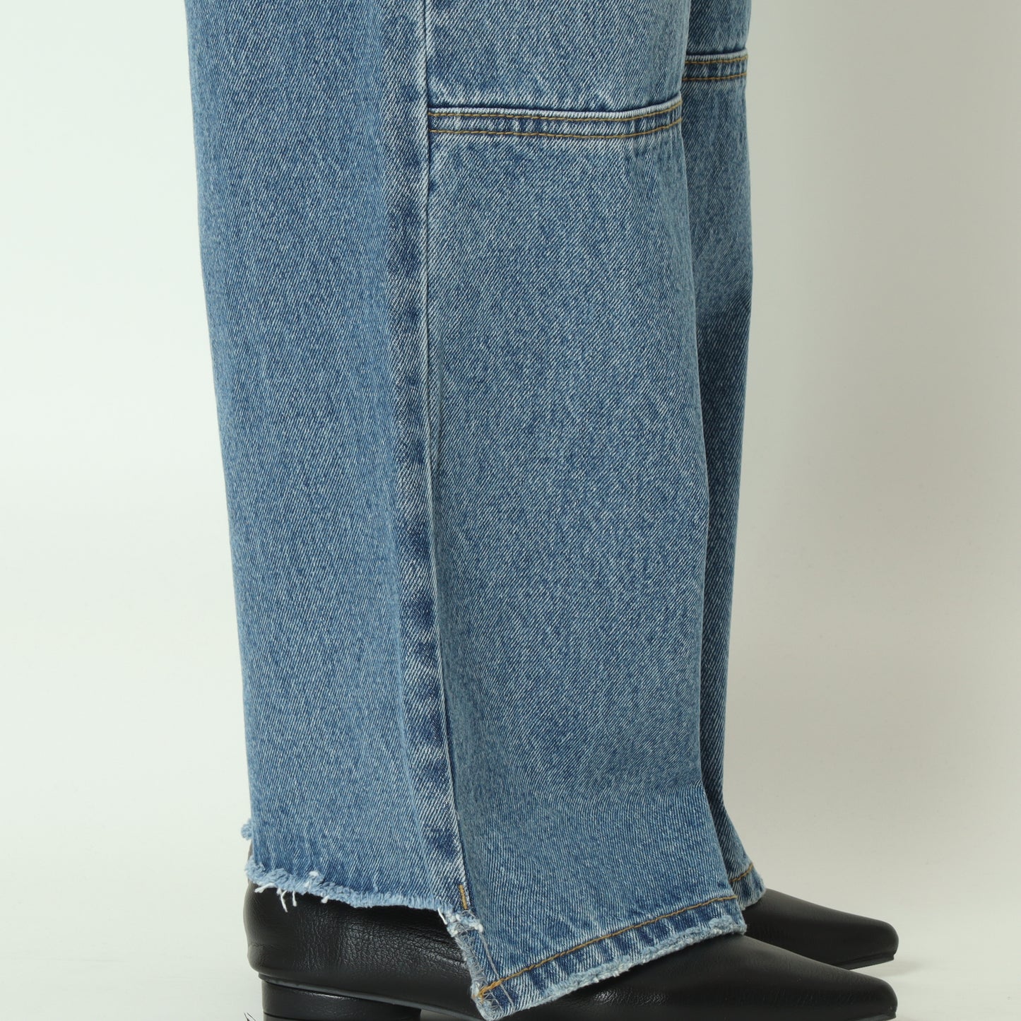 ハイライズタックワイドパンツ  Y253-31101