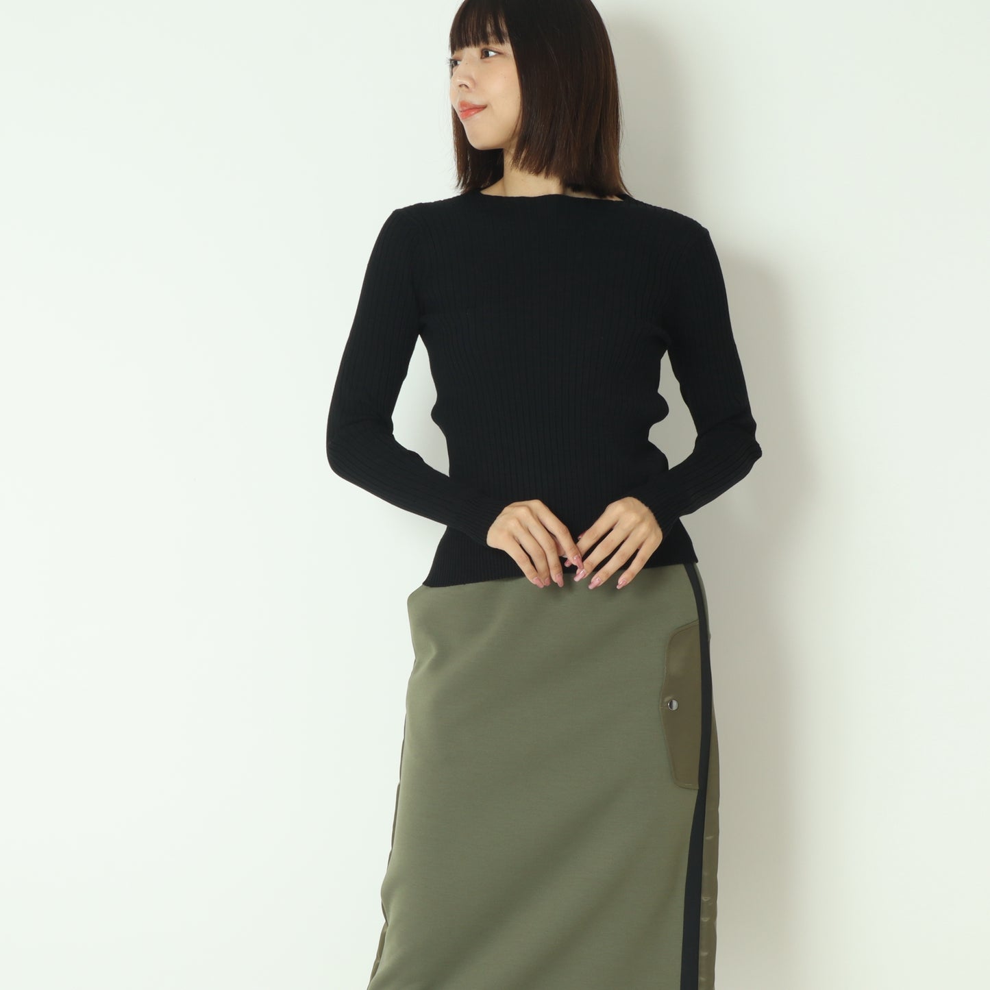 ストレッチリブクルーネックセーター  70534G