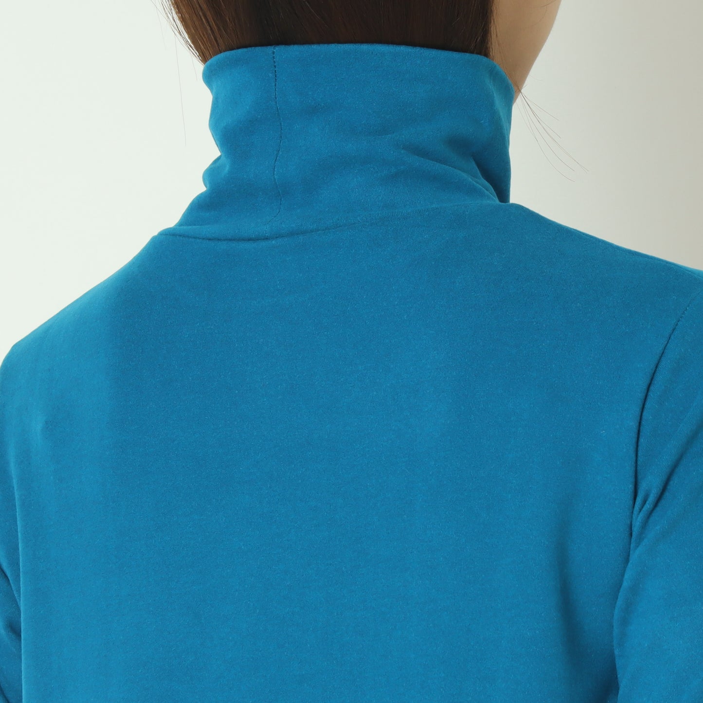 ウォームストレッチハイネックプルオーバー  16210