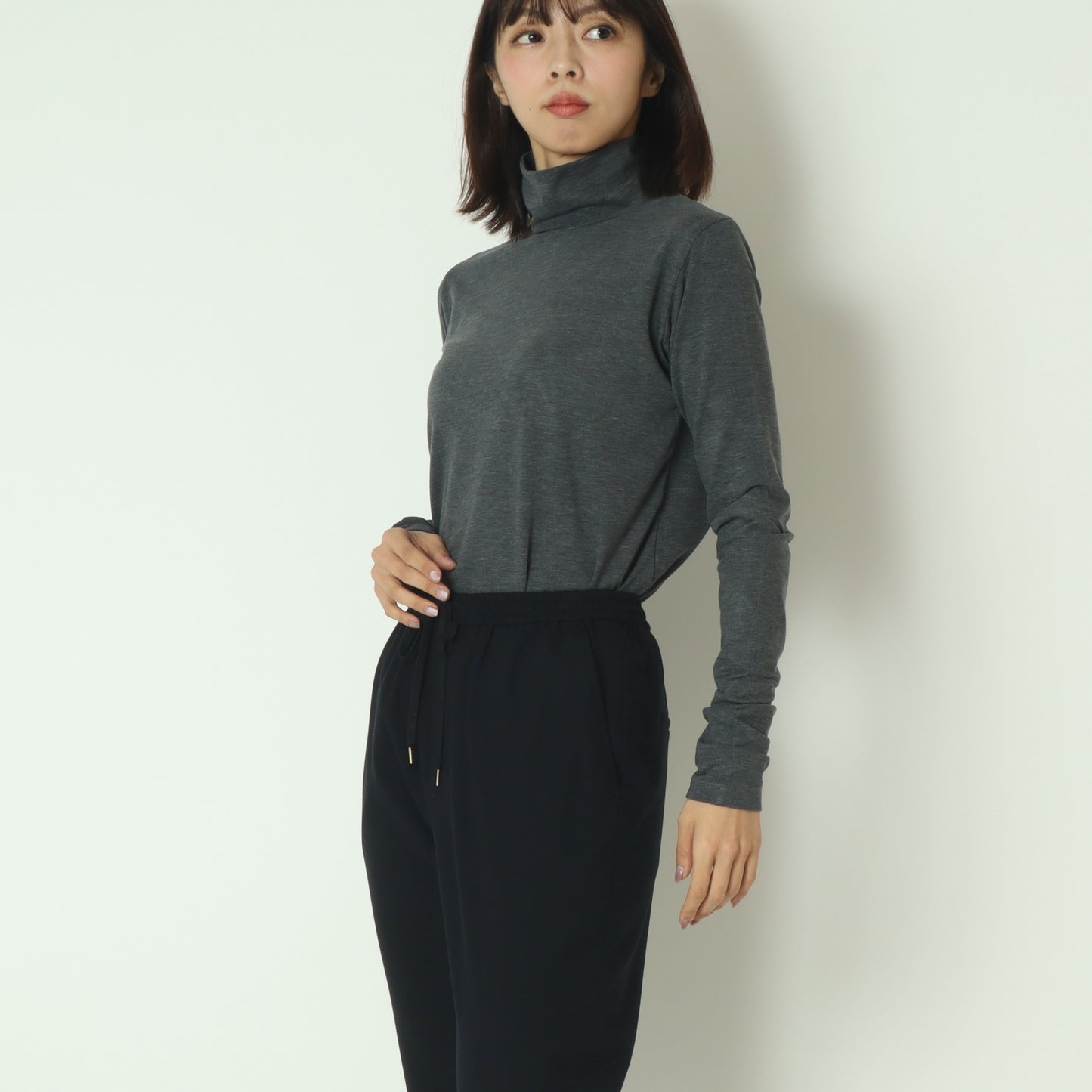 ウォームストレッチハイネックプルオーバー  16210