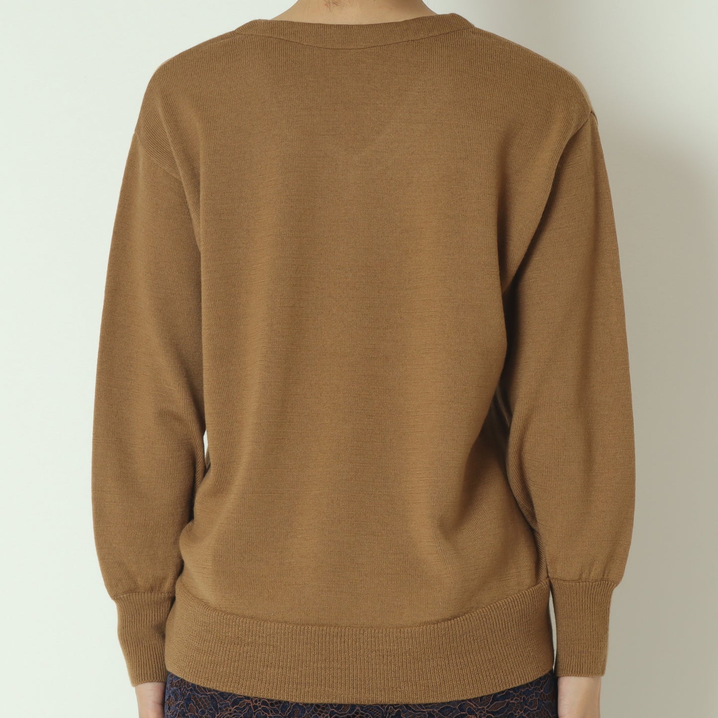 Vネックウールニットセーター 57143