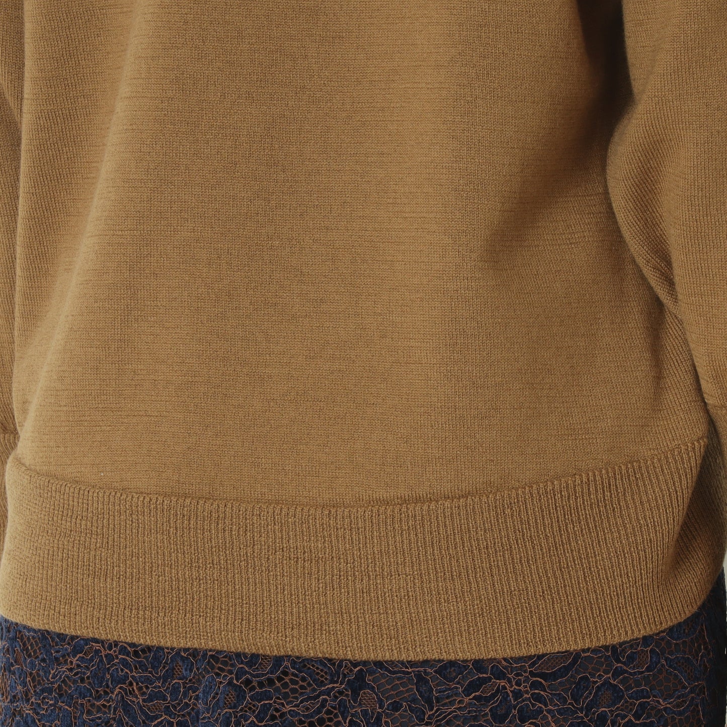 Vネックウールニットセーター 57143