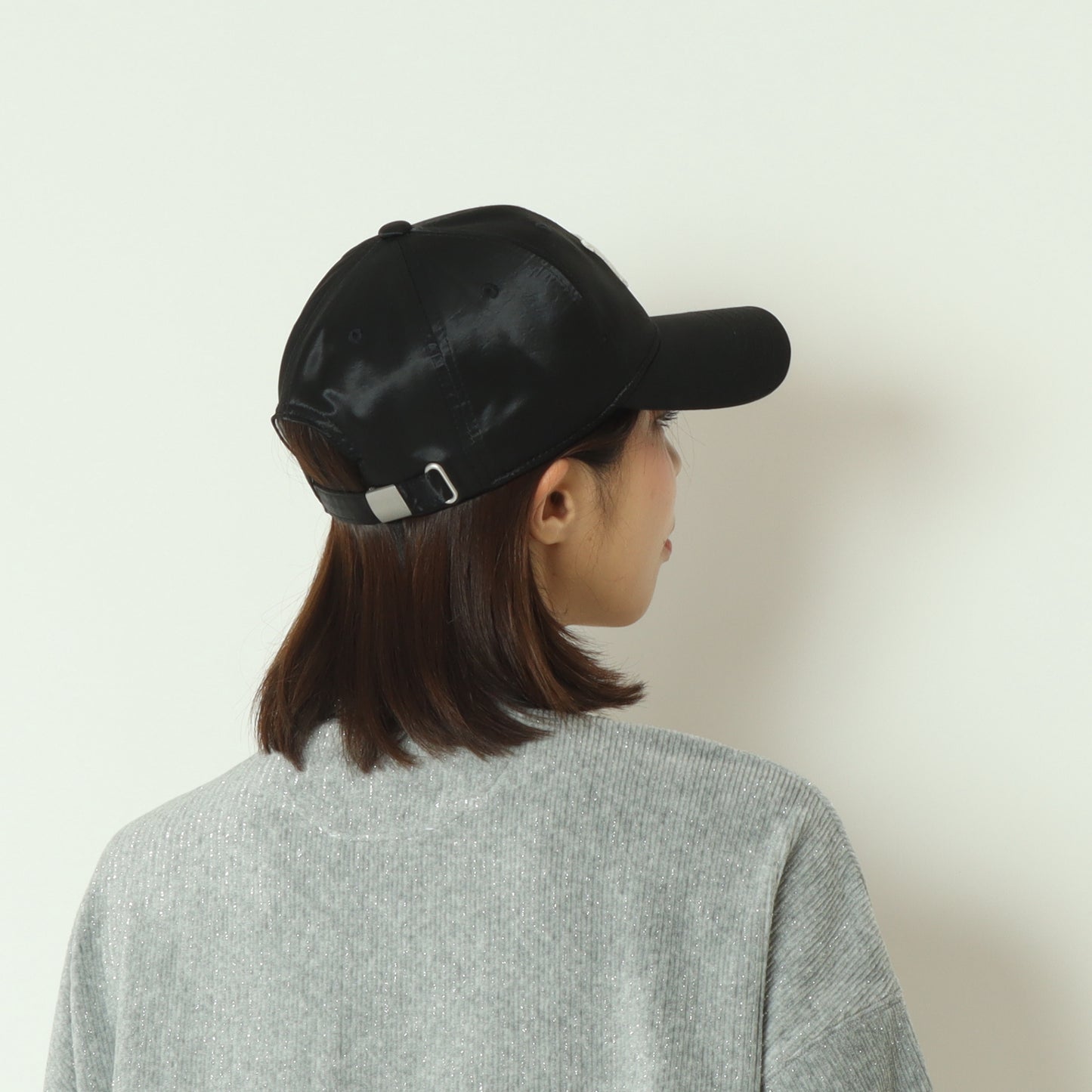 サテンMVキャップ   MGCP-25126-A