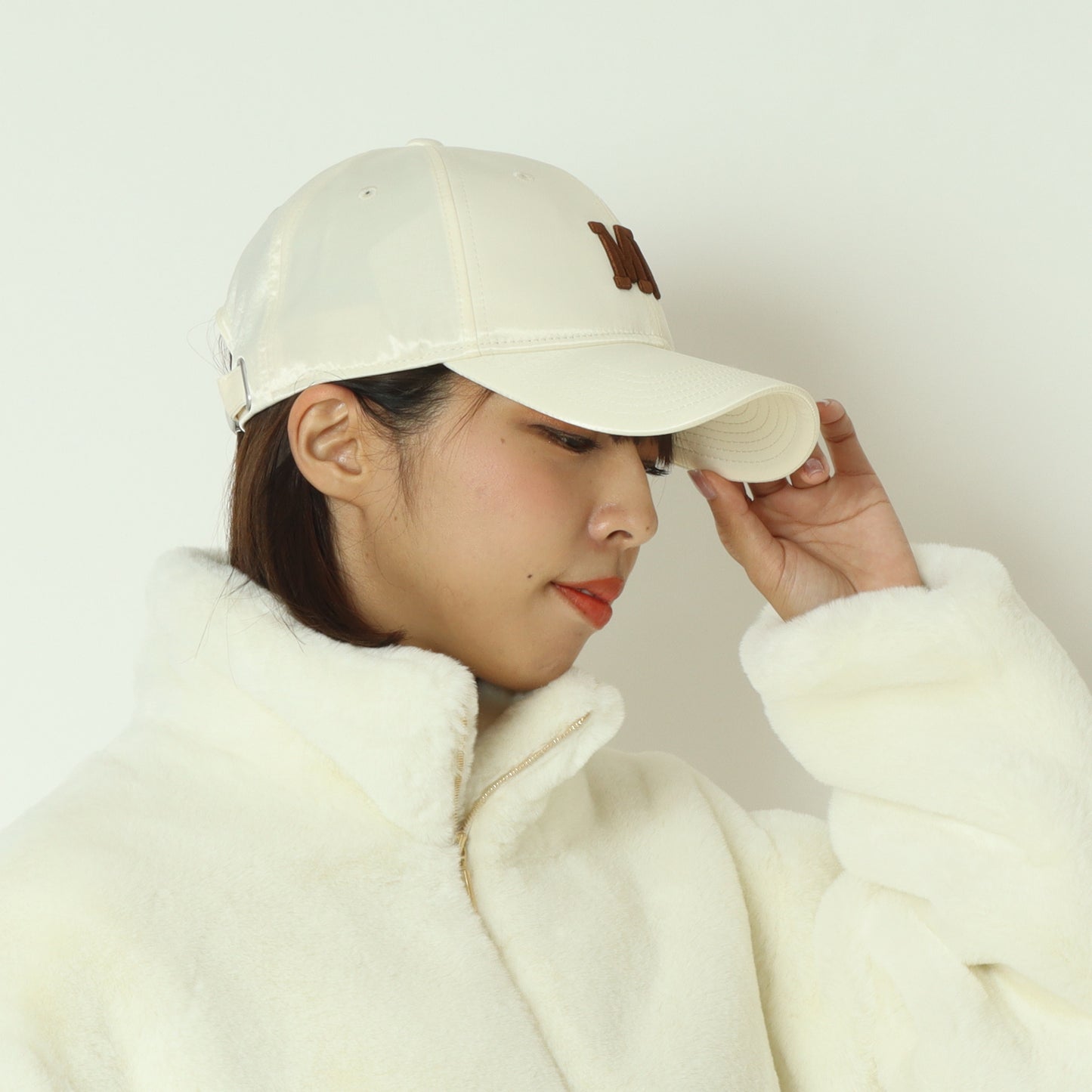 サテンMVキャップ   MGCP-25126-A