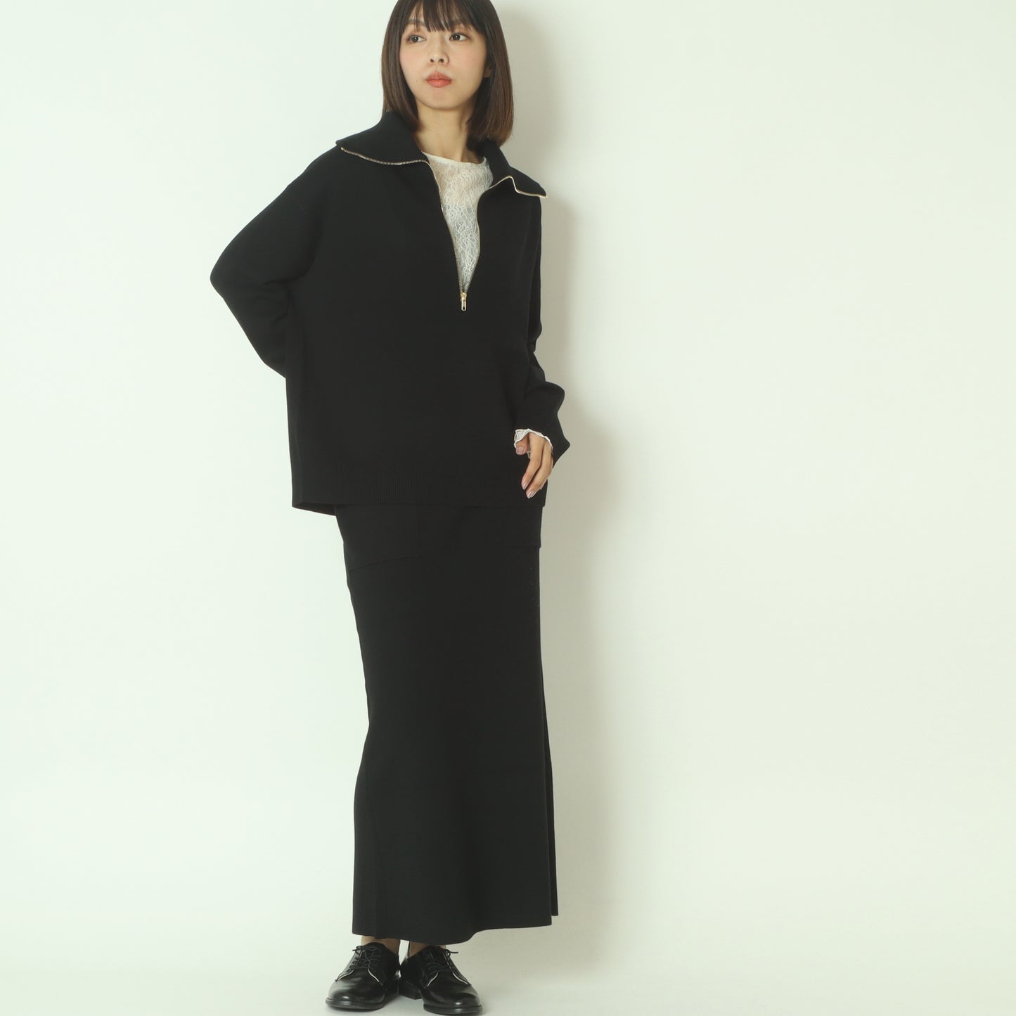 バックスリットニットスカート  256708