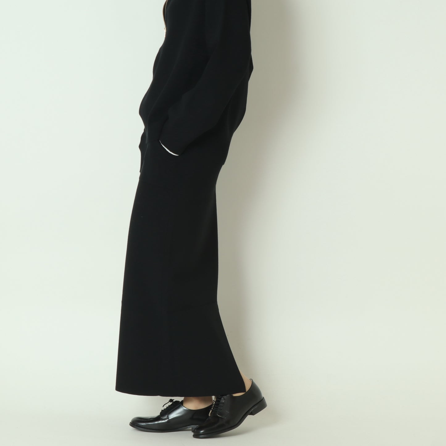 バックスリットニットスカート  256708