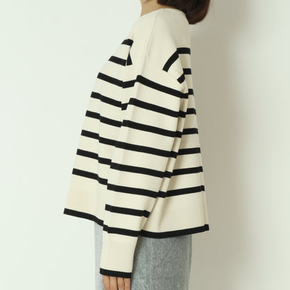 ボーダーWジャガードプルオーバー　256750