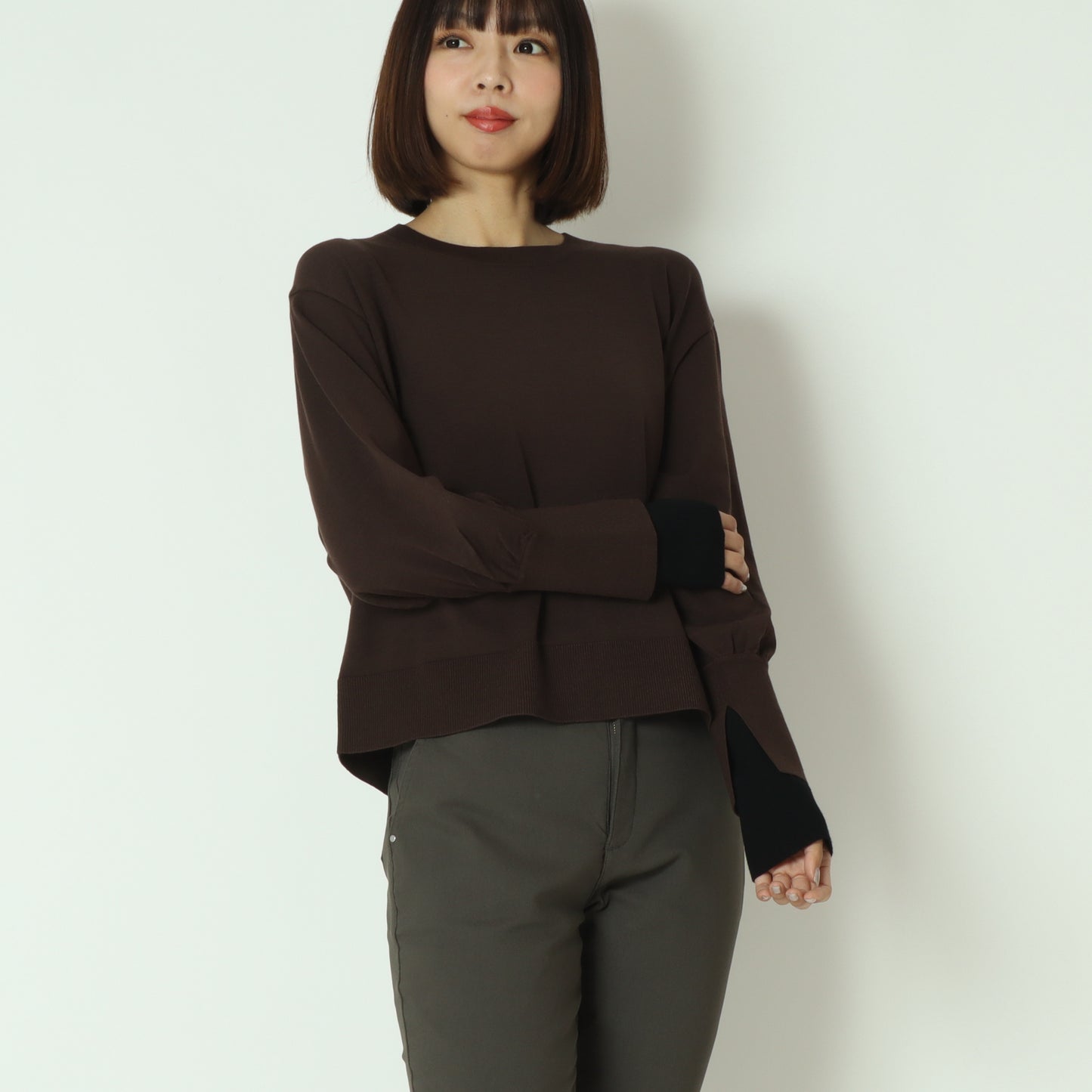 袖口配色デザインニットプルオーバー  256904