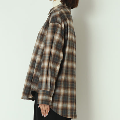 タックデザインチェックシャツ  258950