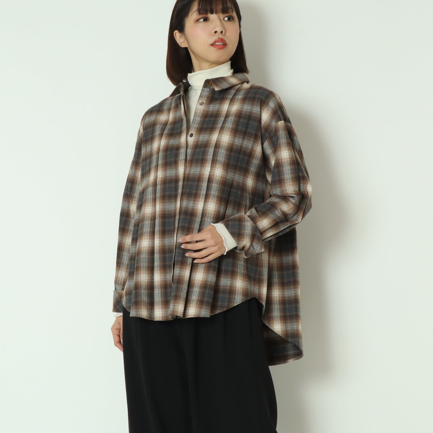 タックデザインチェックシャツ  258950