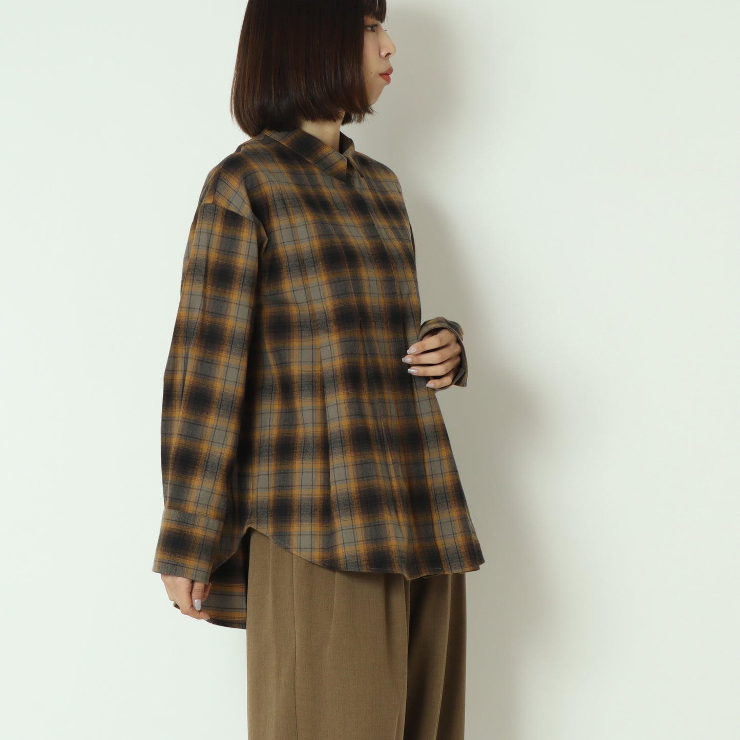 タックデザインチェックシャツ  258950