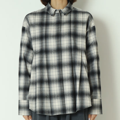 タックデザインチェックシャツ  258950