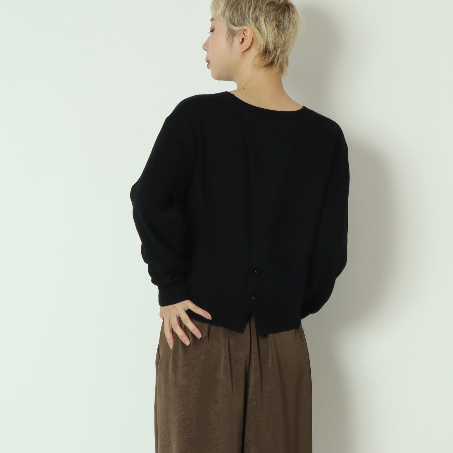 バックスリットパールニット 791203