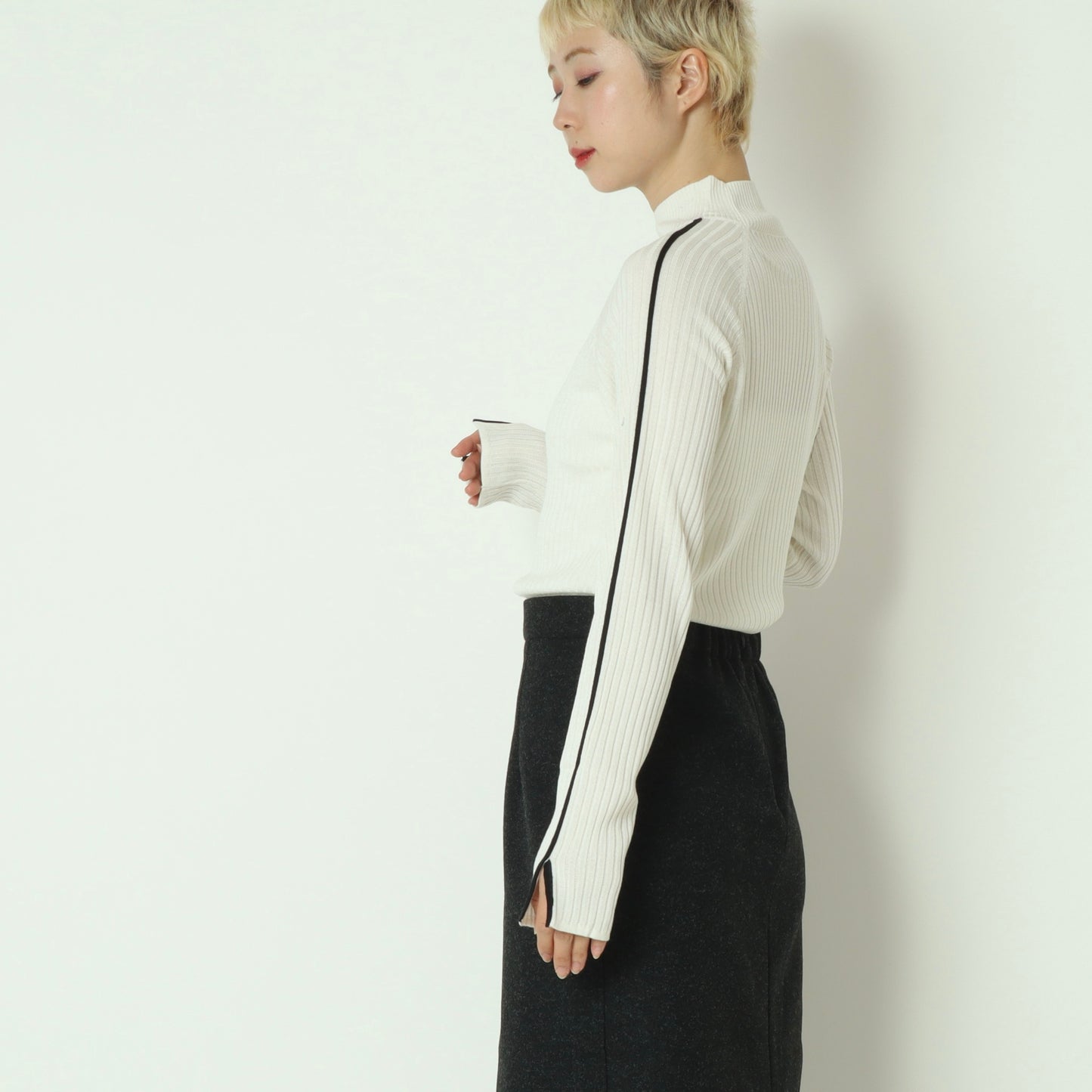 袖スリット配色ラインニット 791236
