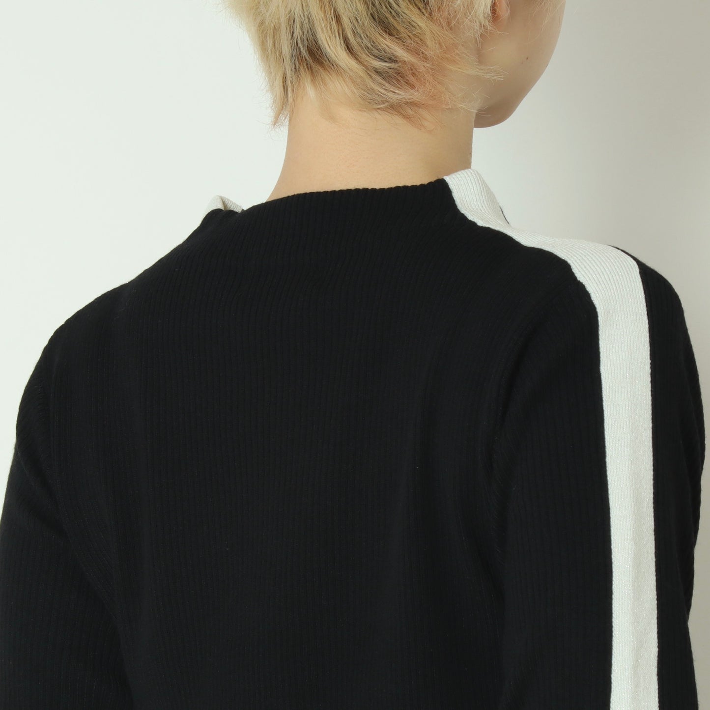 ラメ入りサイドラインリブニット 781208