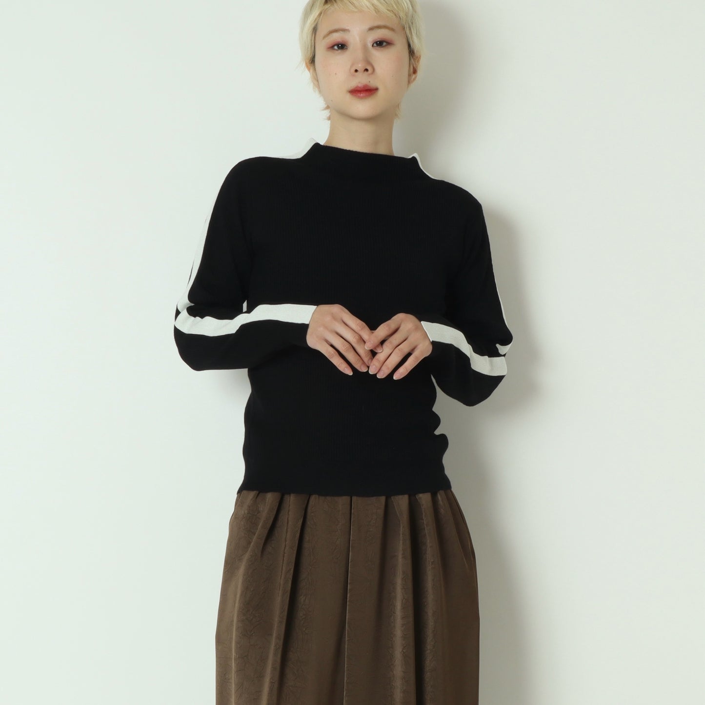 ラメ入りサイドラインリブニット 781208