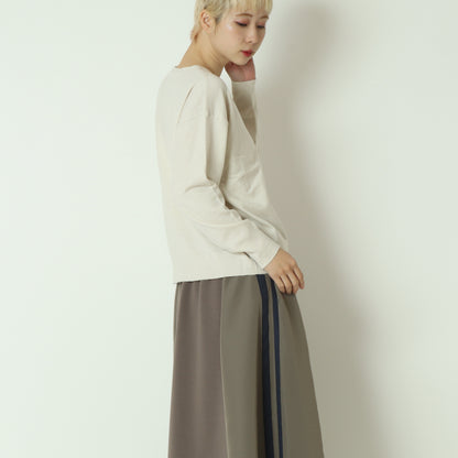 Vネックニットプルオーバー 523811