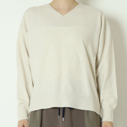 Vネックニットプルオーバー 523811