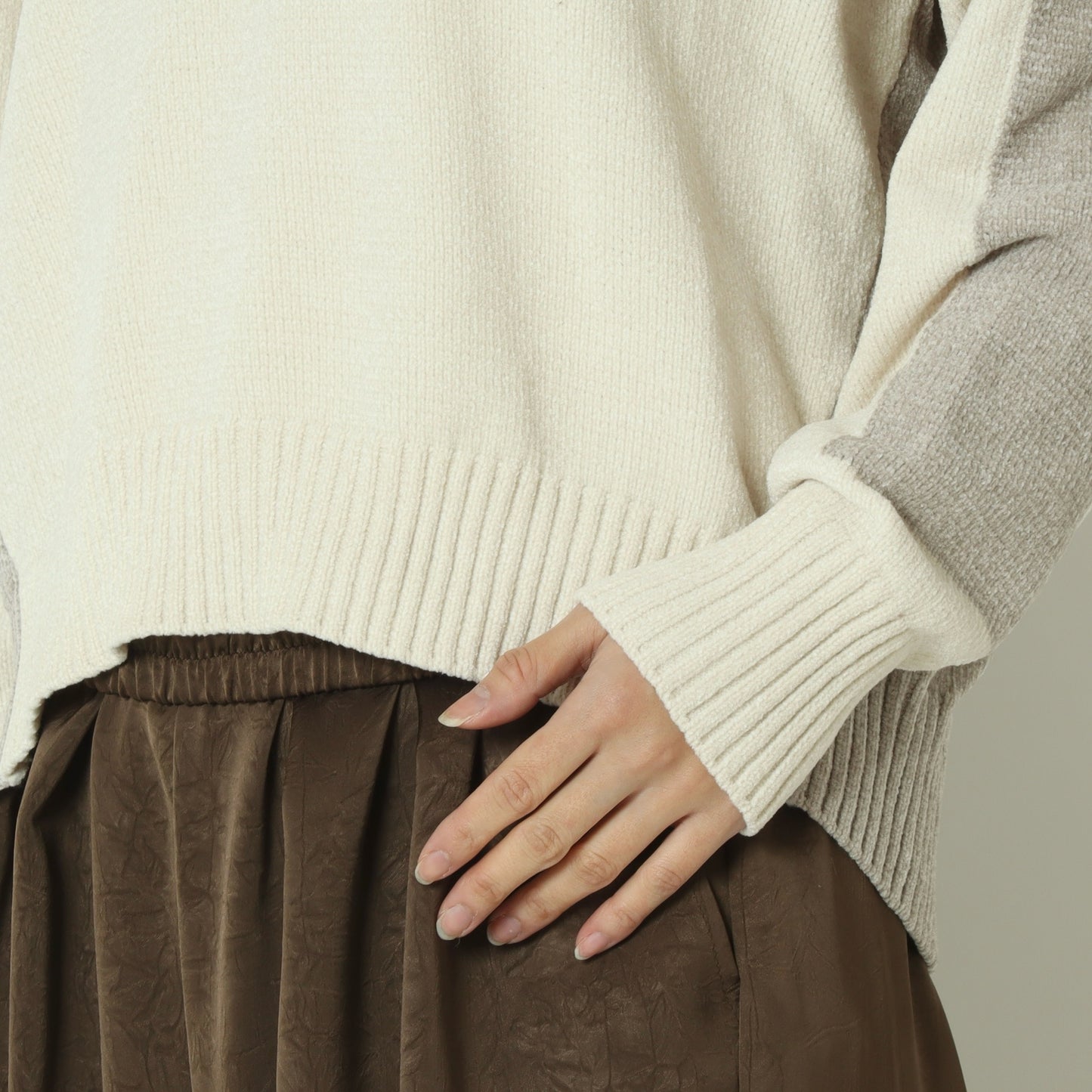 モール配色Vネックニット　523818