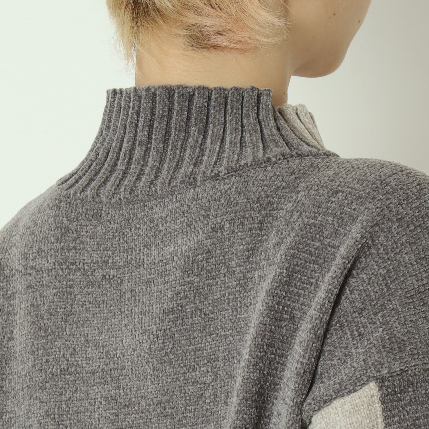 モール配色ハイネックニットプルオーバー 523819