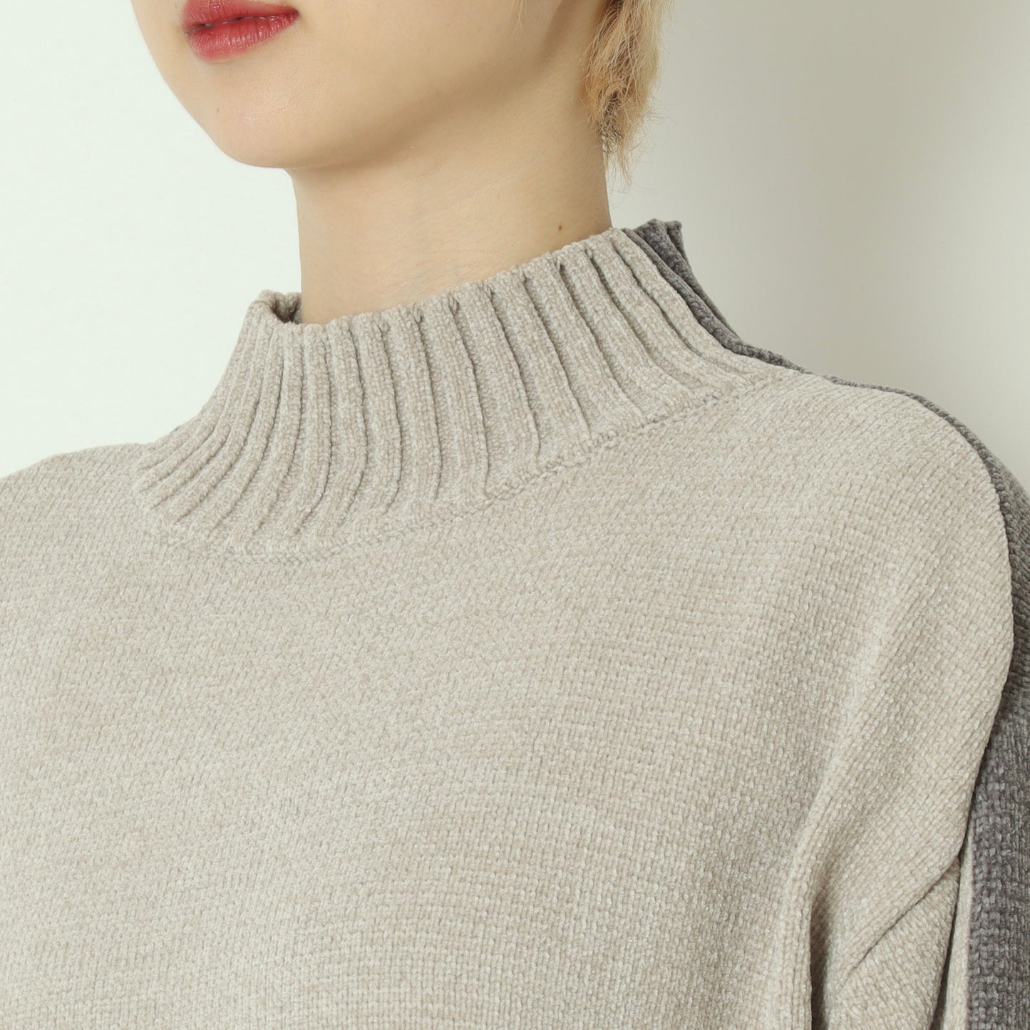 モール配色ハイネックニットプルオーバー 523819