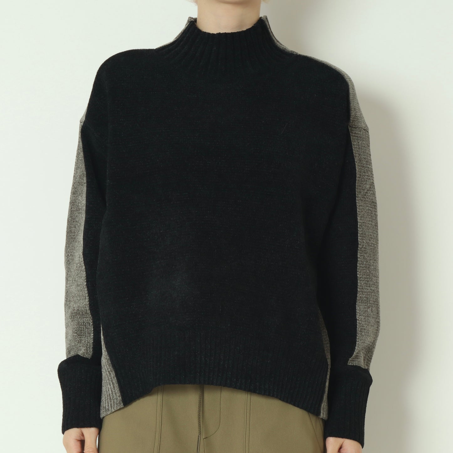モール配色ハイネックニットプルオーバー 523819