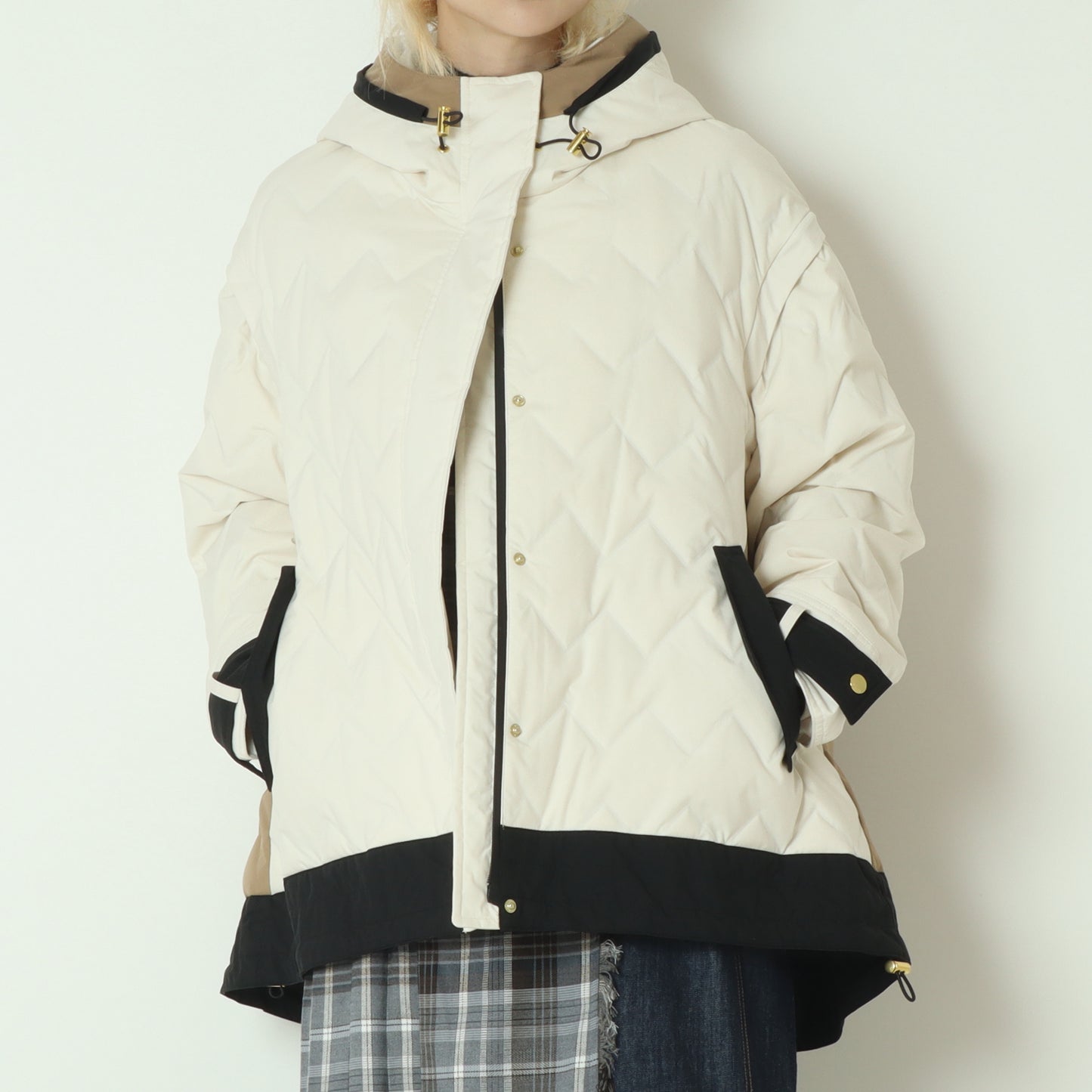 ダウンマウンテンパーカー　R2503DMP824