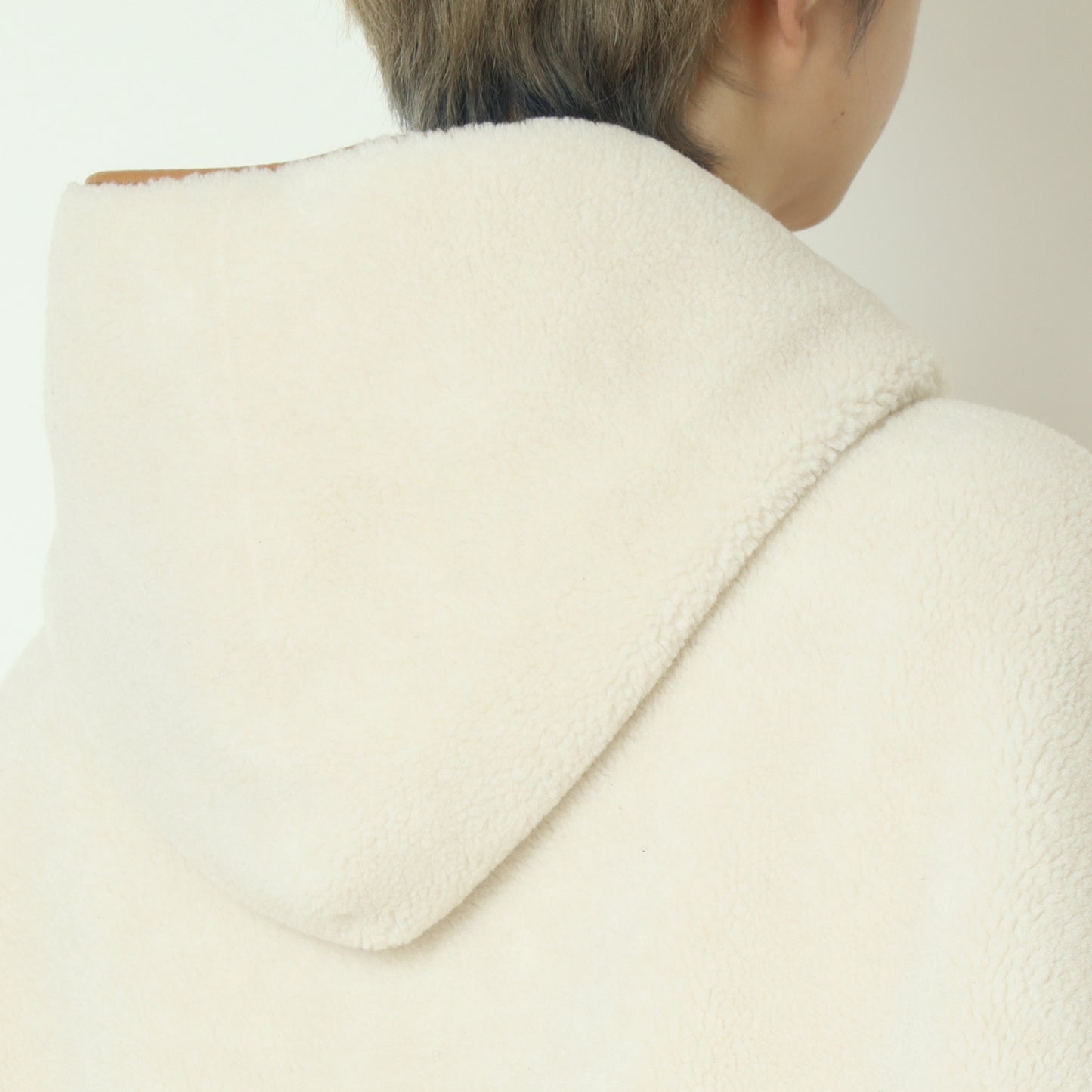 リバーシブルボアフーディーブルゾン  R2303RBP527