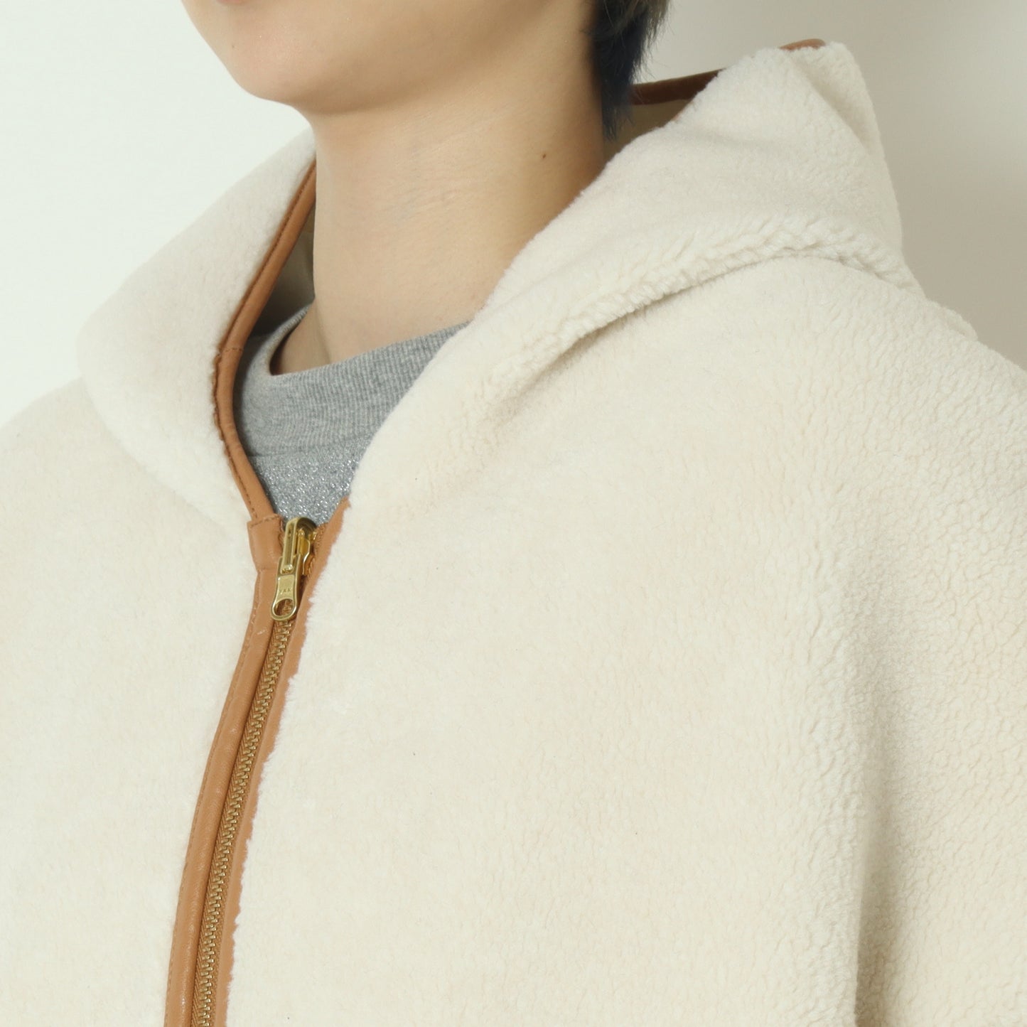 リバーシブルボアフーディーブルゾン  R2303RBP527