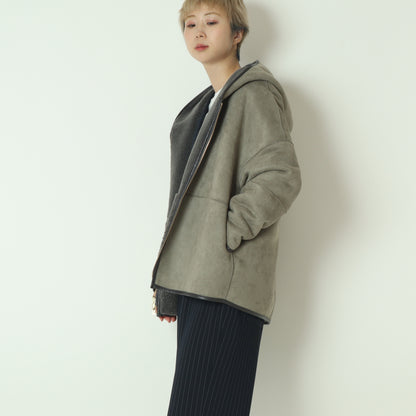 リバーシブルボアフーディーブルゾン  R2303RBP527