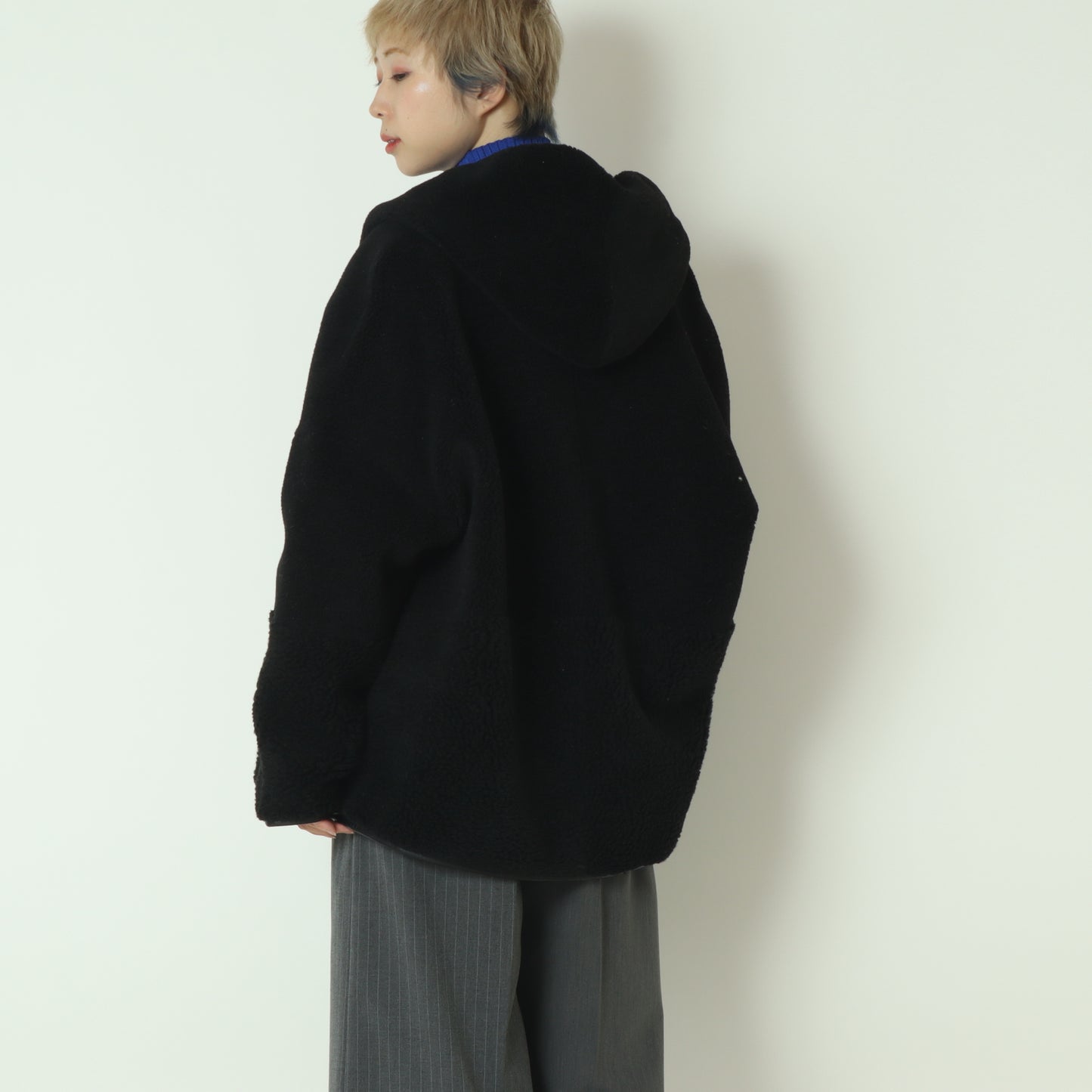 リバーシブルボアフーディーブルゾン  R2303RBP527