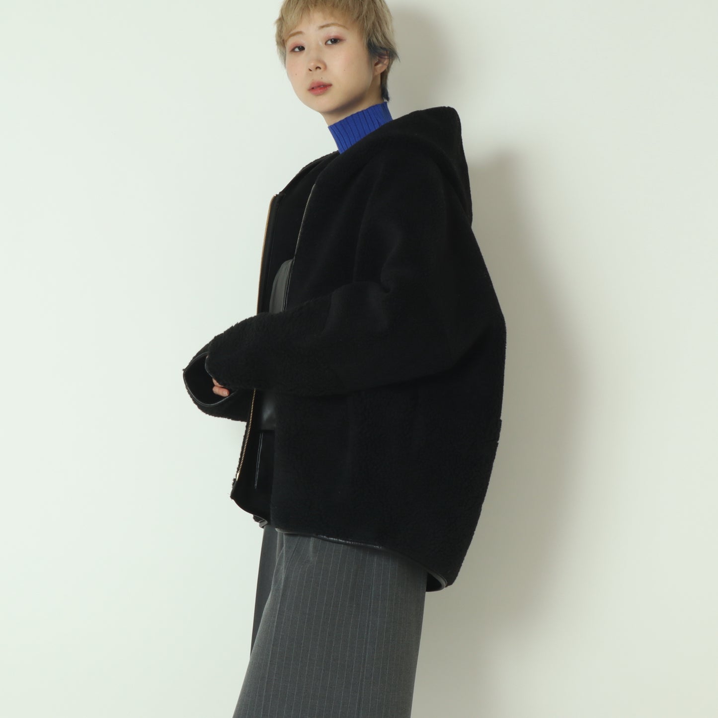 リバーシブルボアフーディーブルゾン  R2303RBP527