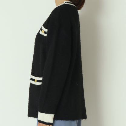 ゴールドボタンラインカーディガン D8632