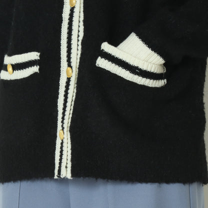 ゴールドボタンラインカーディガン D8632