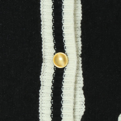 ゴールドボタンラインカーディガン D8632