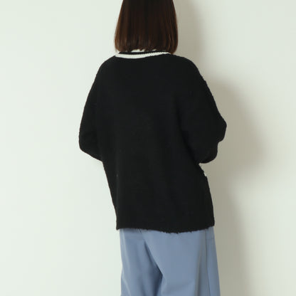 ゴールドボタンラインカーディガン D8632