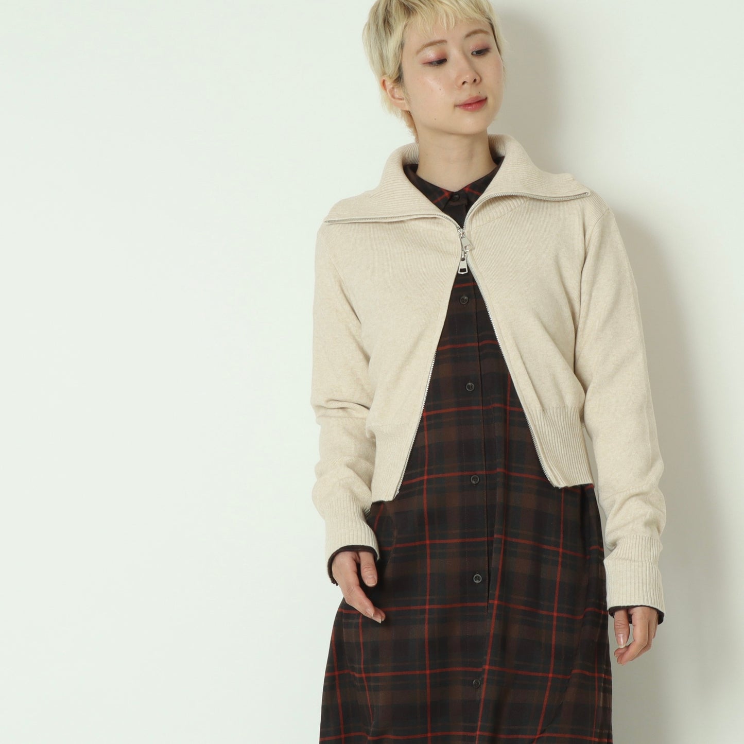 ハイネックジップニット H625312