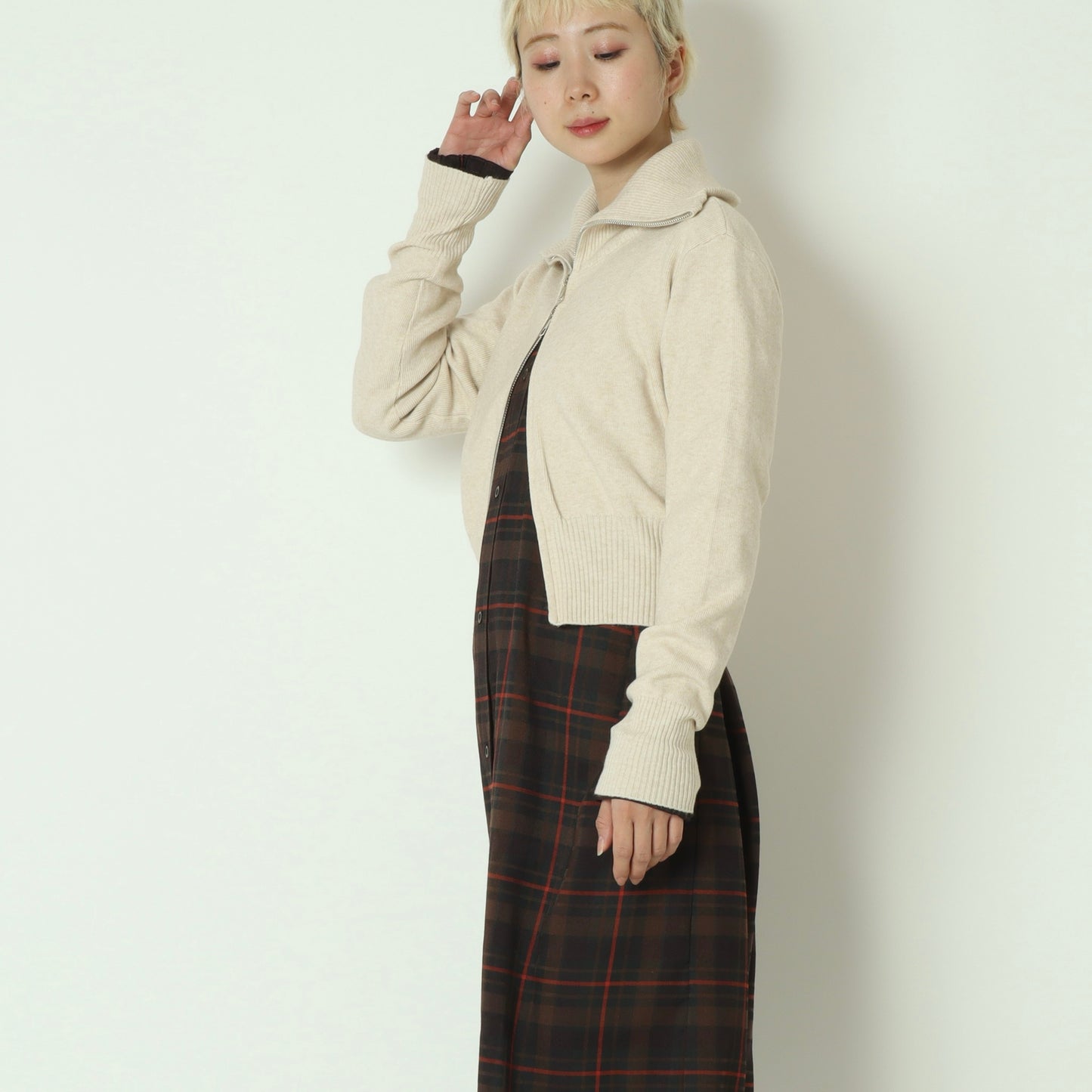 ハイネックジップニット H625312