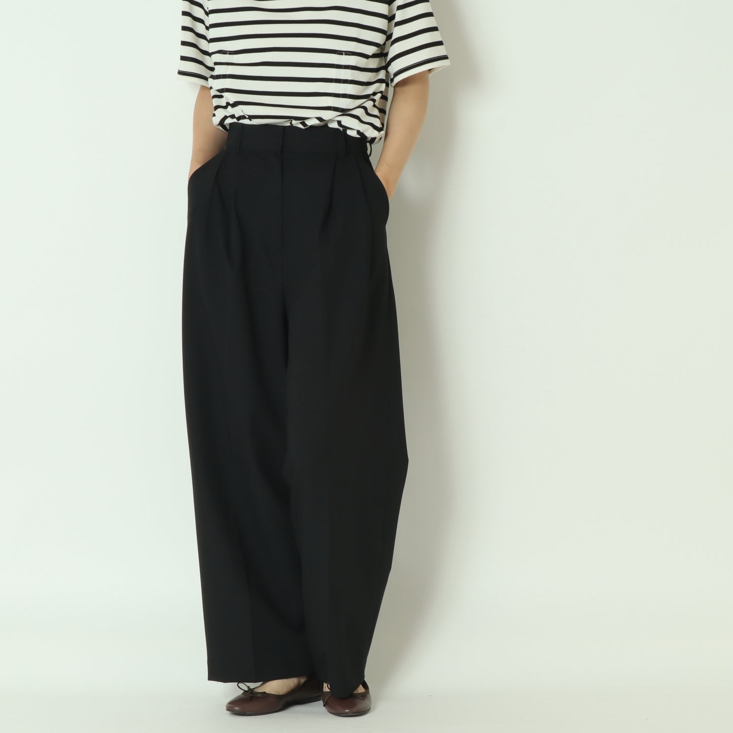 ストレートワイドスラックスパンツ   T12501-30180-1